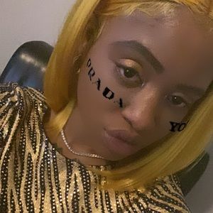 Meet your Posher, Darshelle